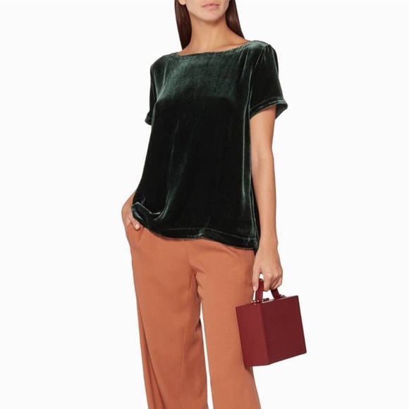 eileen fisher dolman sleeve velvet top